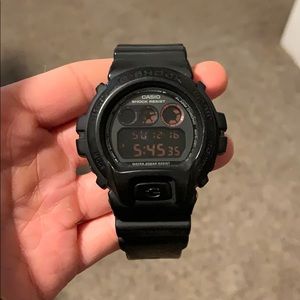 Black G-Shock watch 3230
